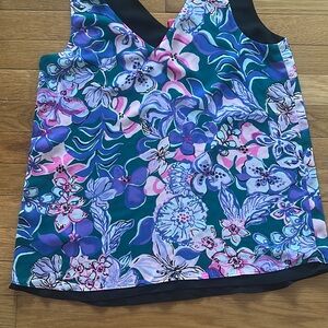 Lilly Reversible Floral V-Neck Sleeveless Florin Top